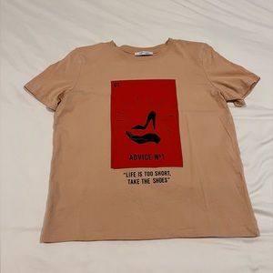 Zara t shirt tan size small